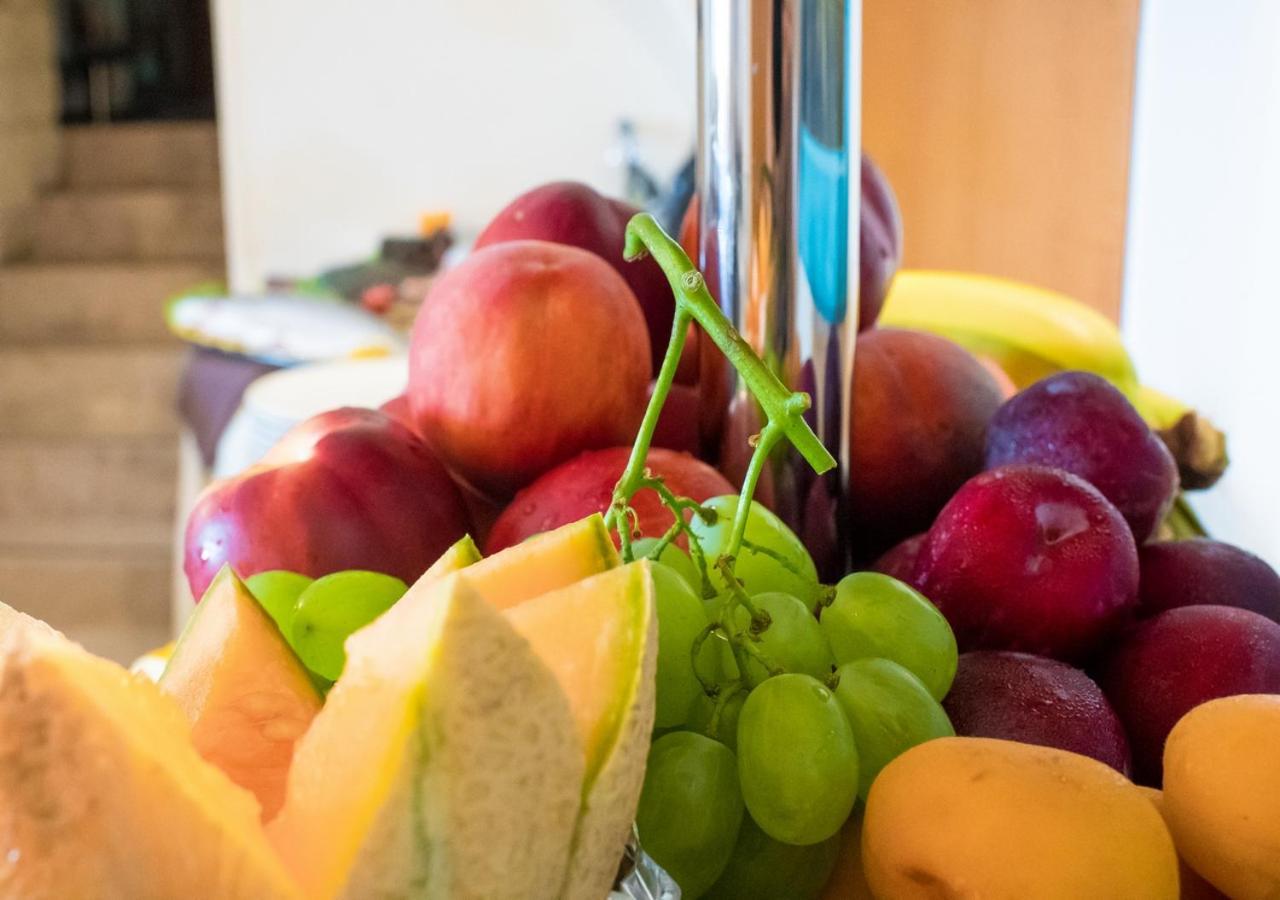 ויאסטה Hotel Seggio מראה חיצוני תמונה