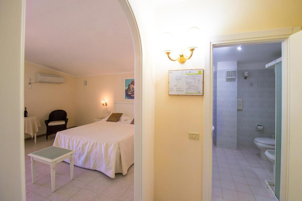 ויאסטה Hotel Seggio מראה חיצוני תמונה